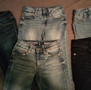 Girls jeans bundle (5 pairs)